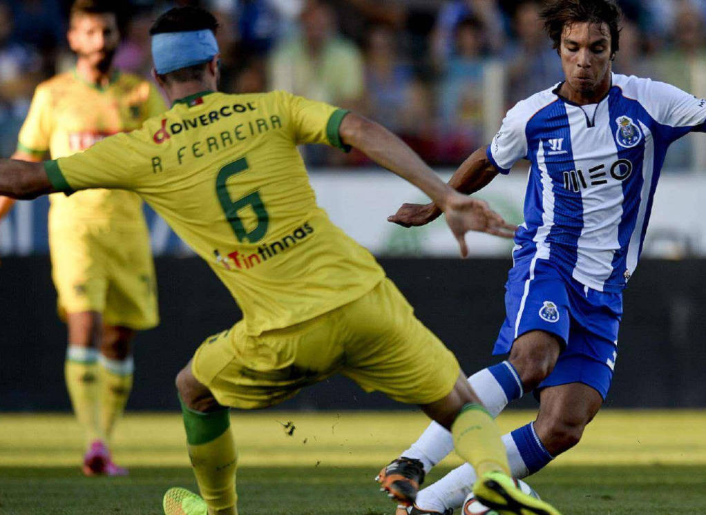开元官网平台 - 赛地聚焦——葡超冲刺阶段热度飙升，上海海港止住颓势，压力陡增，团队化学反应显著
