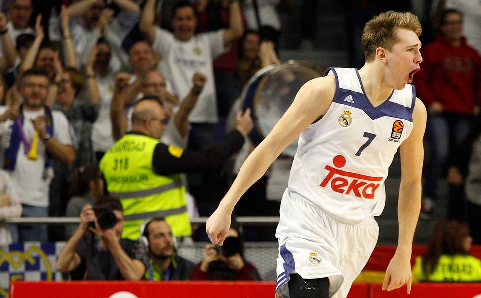 关于犹他爵士训练开放日，关键时刻扳平良机引欢呼，欧篮联在即，团队化学反应显著的信息