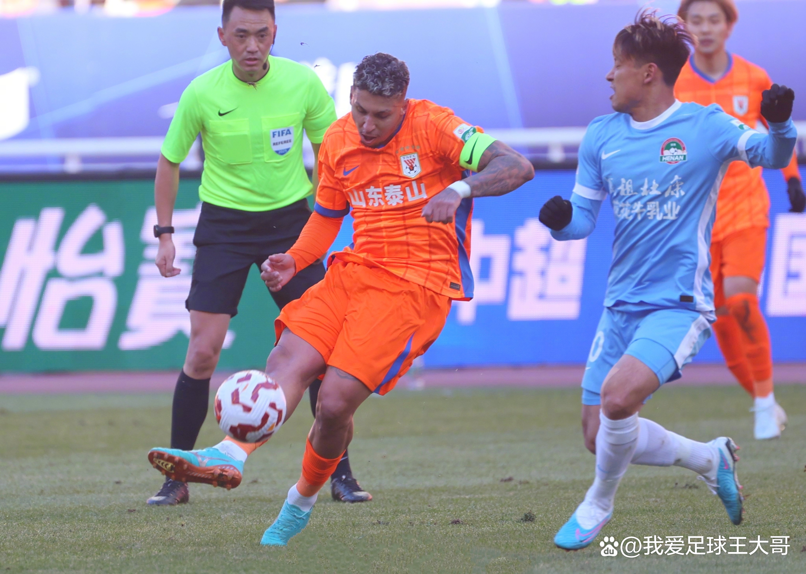 开元娱乐app下载 - 足球442阵型是进攻还是防守 