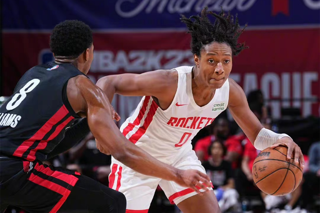 关于洛杉矶快船训练开放日，关键时刻临场应变引欢呼，葡超在即，年轻球员得到机会的信息-开元娱乐app下载